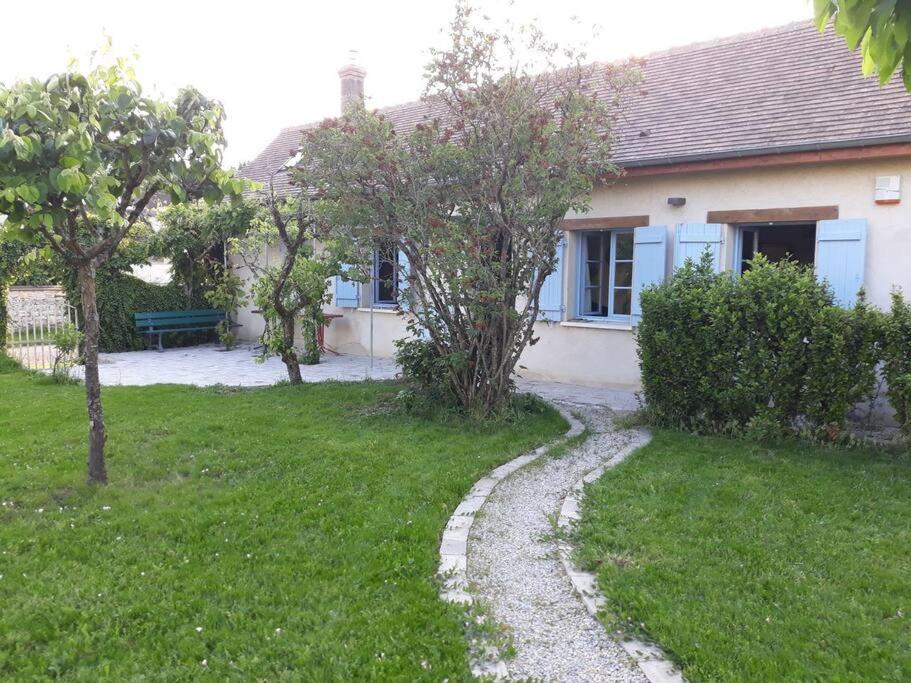 Вилла Les Annexes Verdun-sur-le-Doubs Экстерьер фото