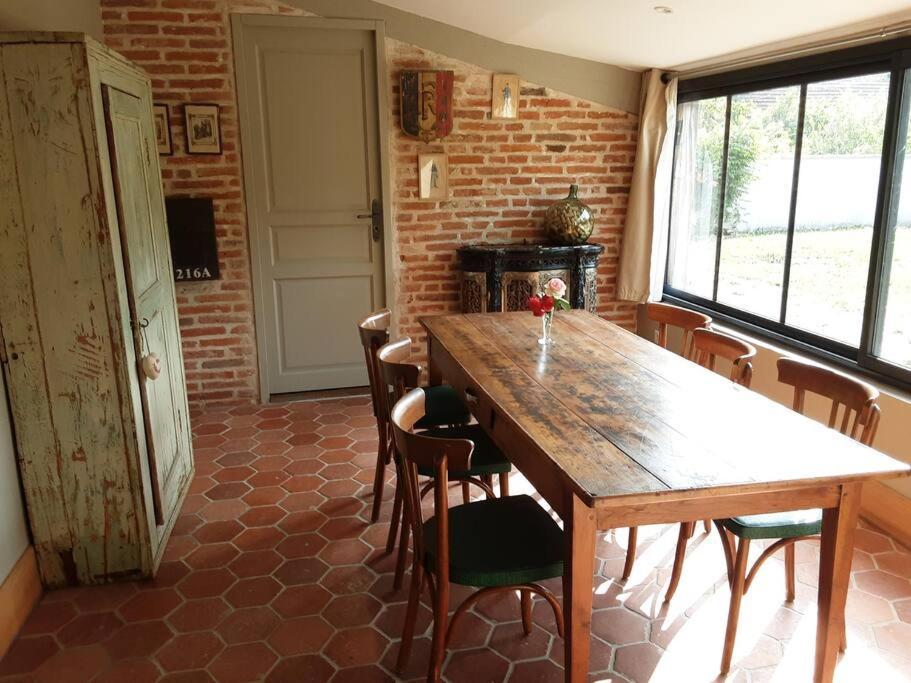 Вилла Les Annexes Verdun-sur-le-Doubs Экстерьер фото