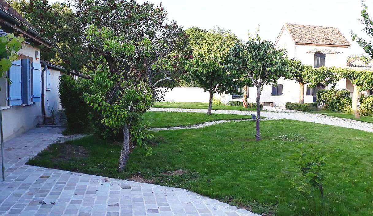 Вилла Les Annexes Verdun-sur-le-Doubs Экстерьер фото